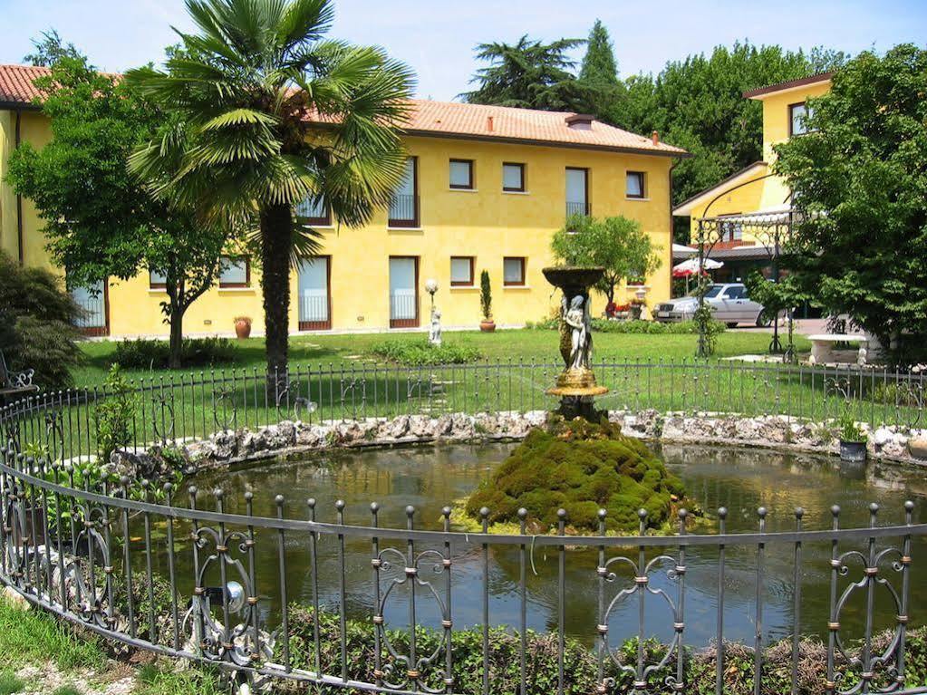 Hotel Al Giardino Тревизо Экстерьер фото